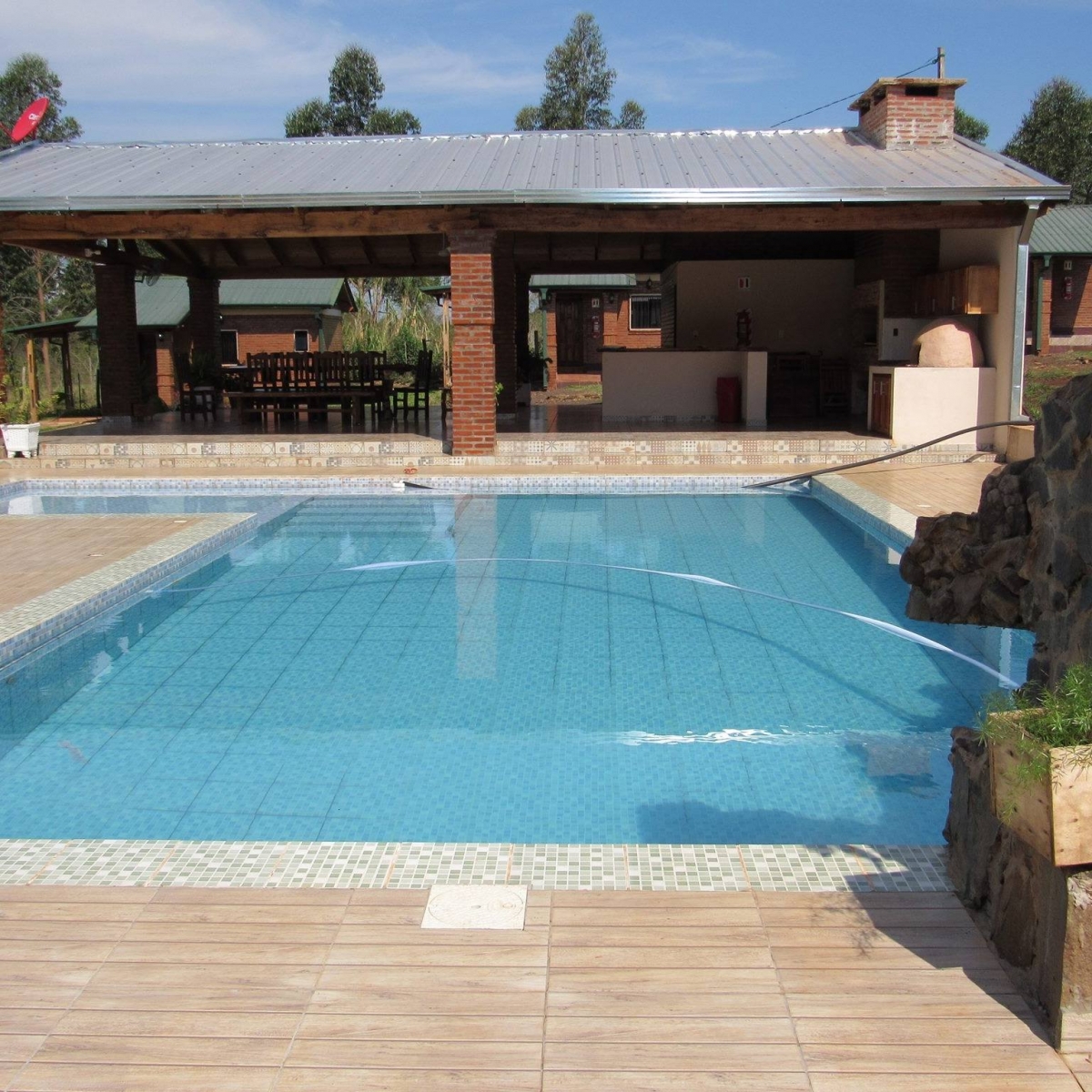 CABAÑAS, HOTEL Y BUNGALOW DON OSCAR - Encarnación 3
